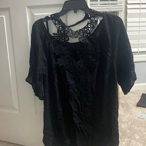 Womens plus tie neck embroidered top